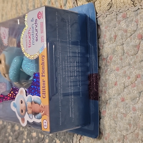 Fingerling monkey glitter blue new in package finger puppet - Picture 4 of 4